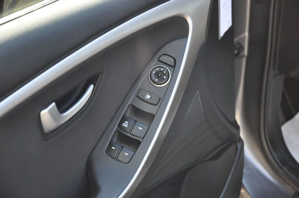 Hyundai i30 foto 9