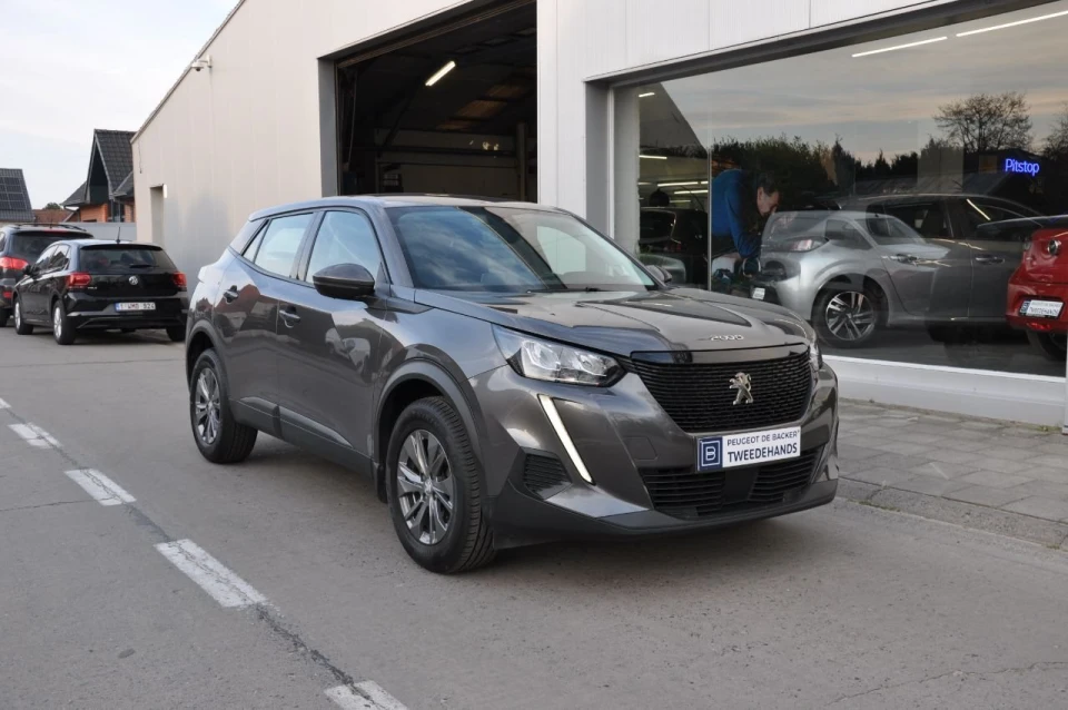 Peugeot 2008 foto 2