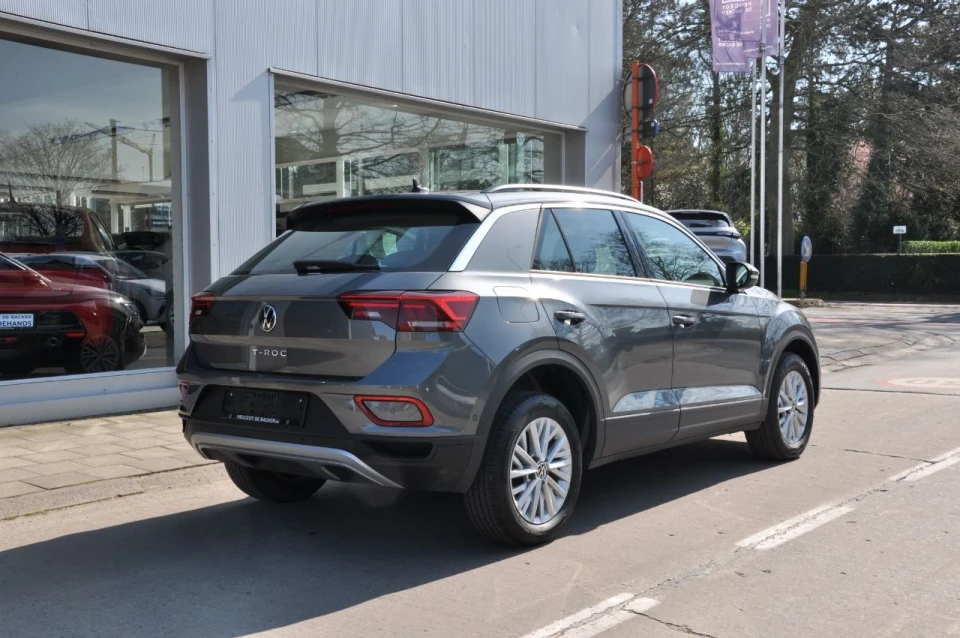 VW T-Roc foto 3