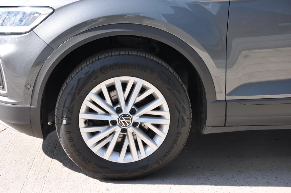 VW T-Roc foto 6
