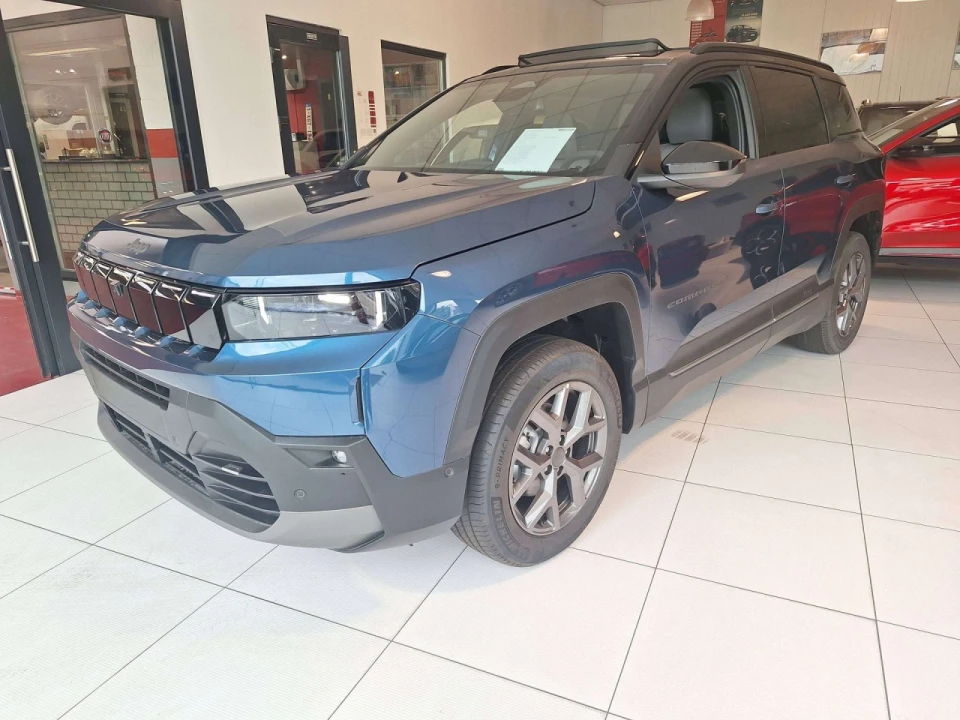 Jeep Compass Compass e-Hybrid Summit