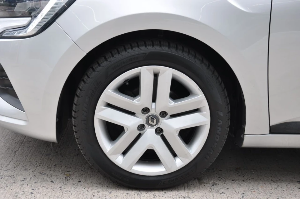 Renault Clio foto 6