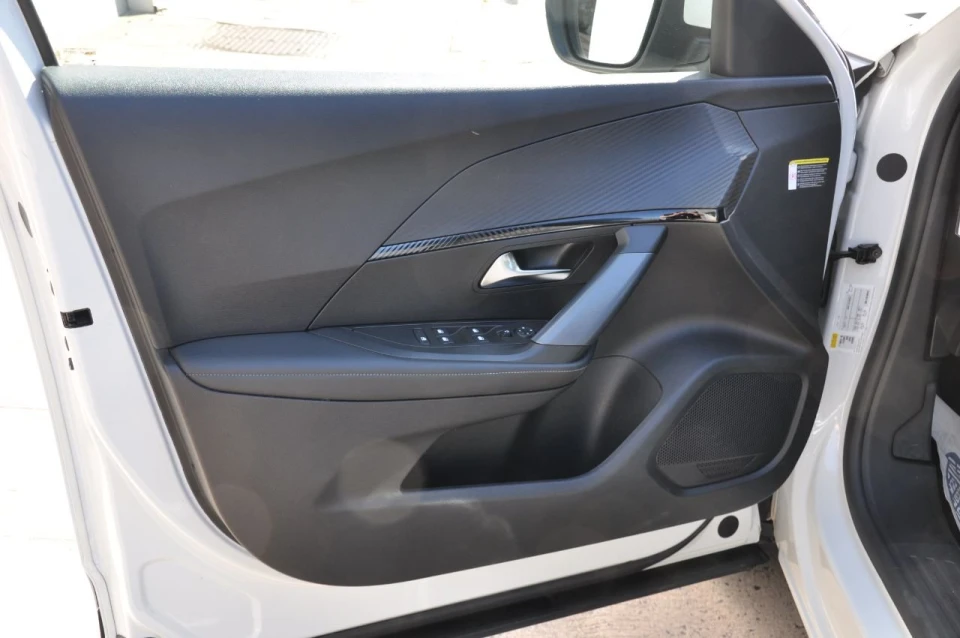 Peugeot 2008 foto 7