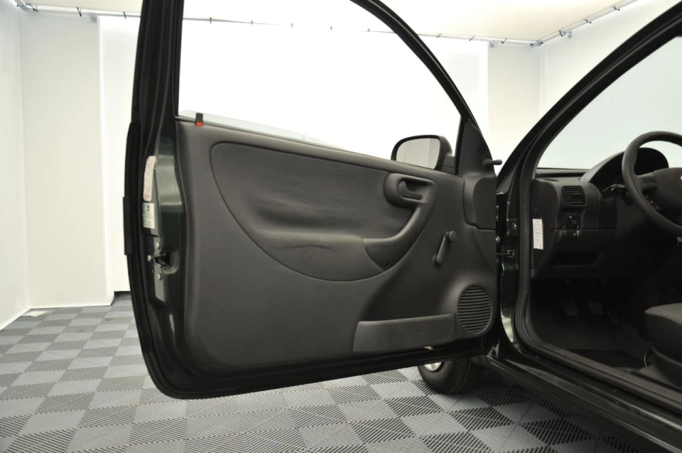 Opel Corsa C foto 6