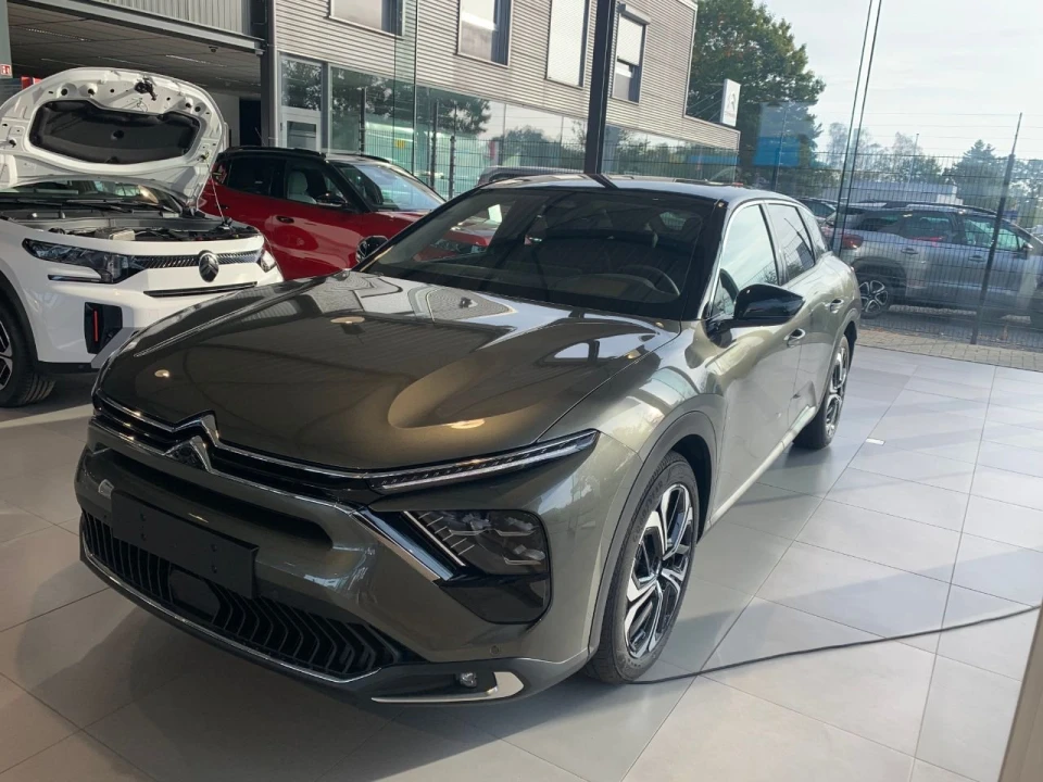 Citroen C5 X Hybride 145 Max