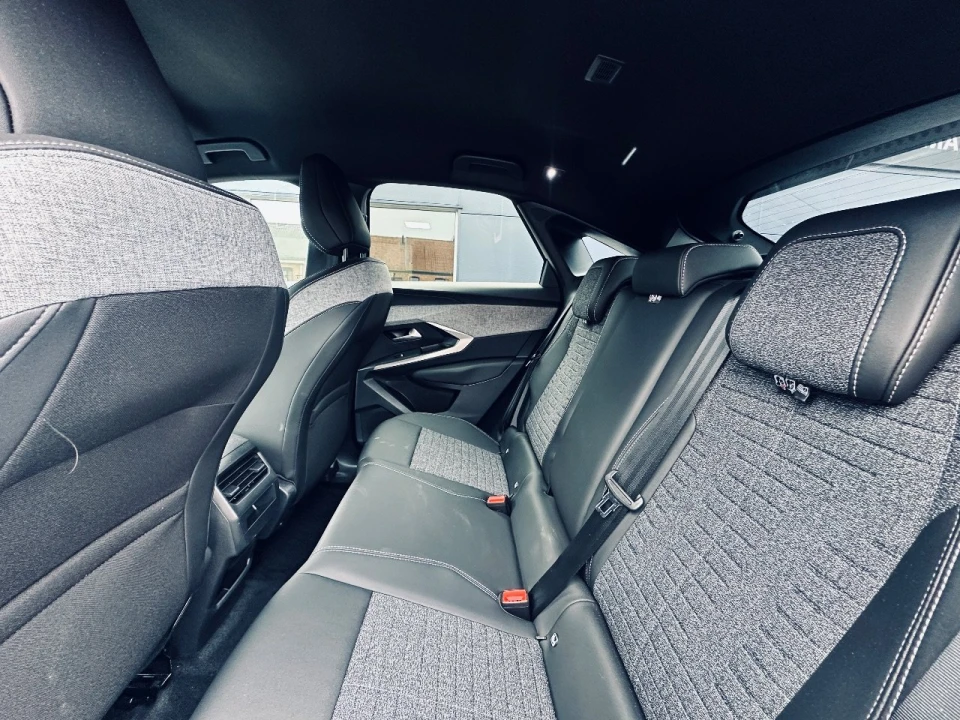 Peugeot 3008 Hybrid 136 Allure, foto 10