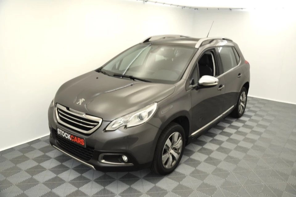 Peugeot 2008 foto 3