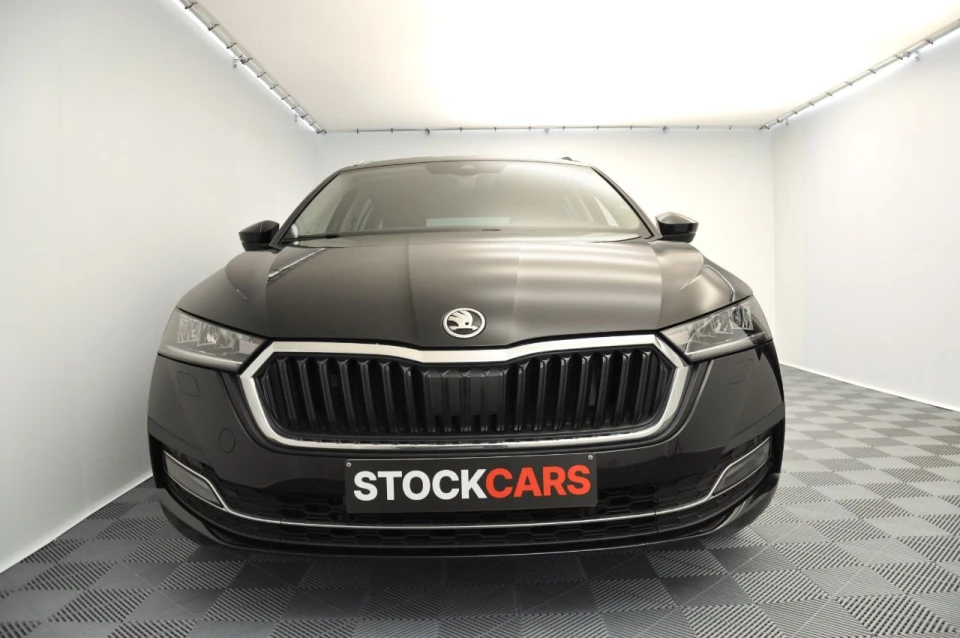 Skoda Octavia foto 2